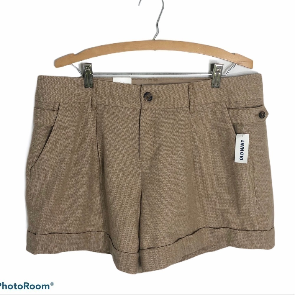 Old Navy Herringbone Print Shorts NWT 14 Tan Women